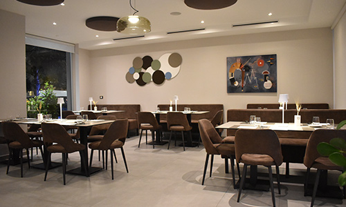 Location MAD Restaurant