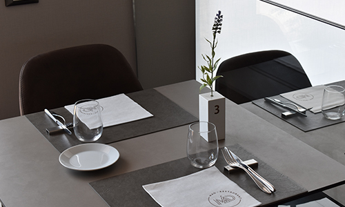 Location MAD Restaurant